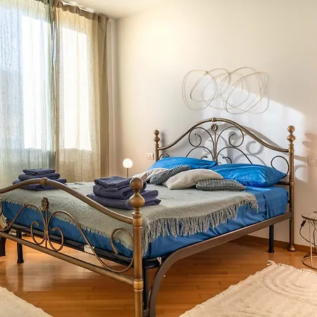 Apartment Free Parking-near The Castle Historic Center View Trento